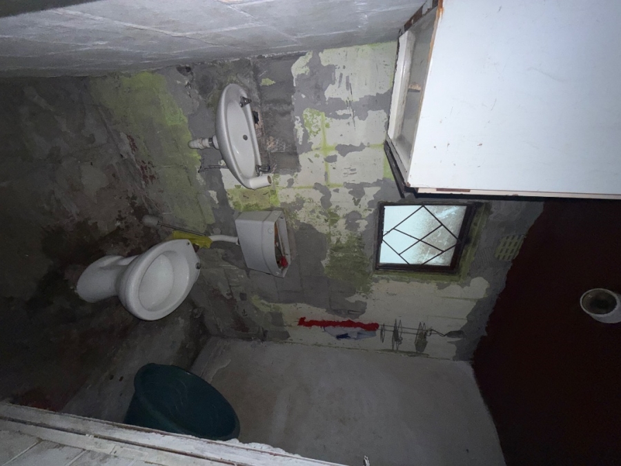 2 Bedroom Property for Sale in Mfuleni Western Cape